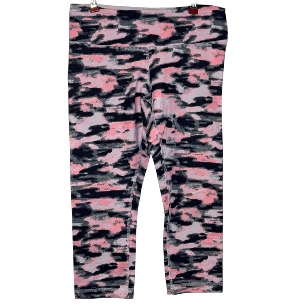 Lululemon Womens Sweatpants Athletic Animal Print Wamo Camo Crop Leggings Pink 6